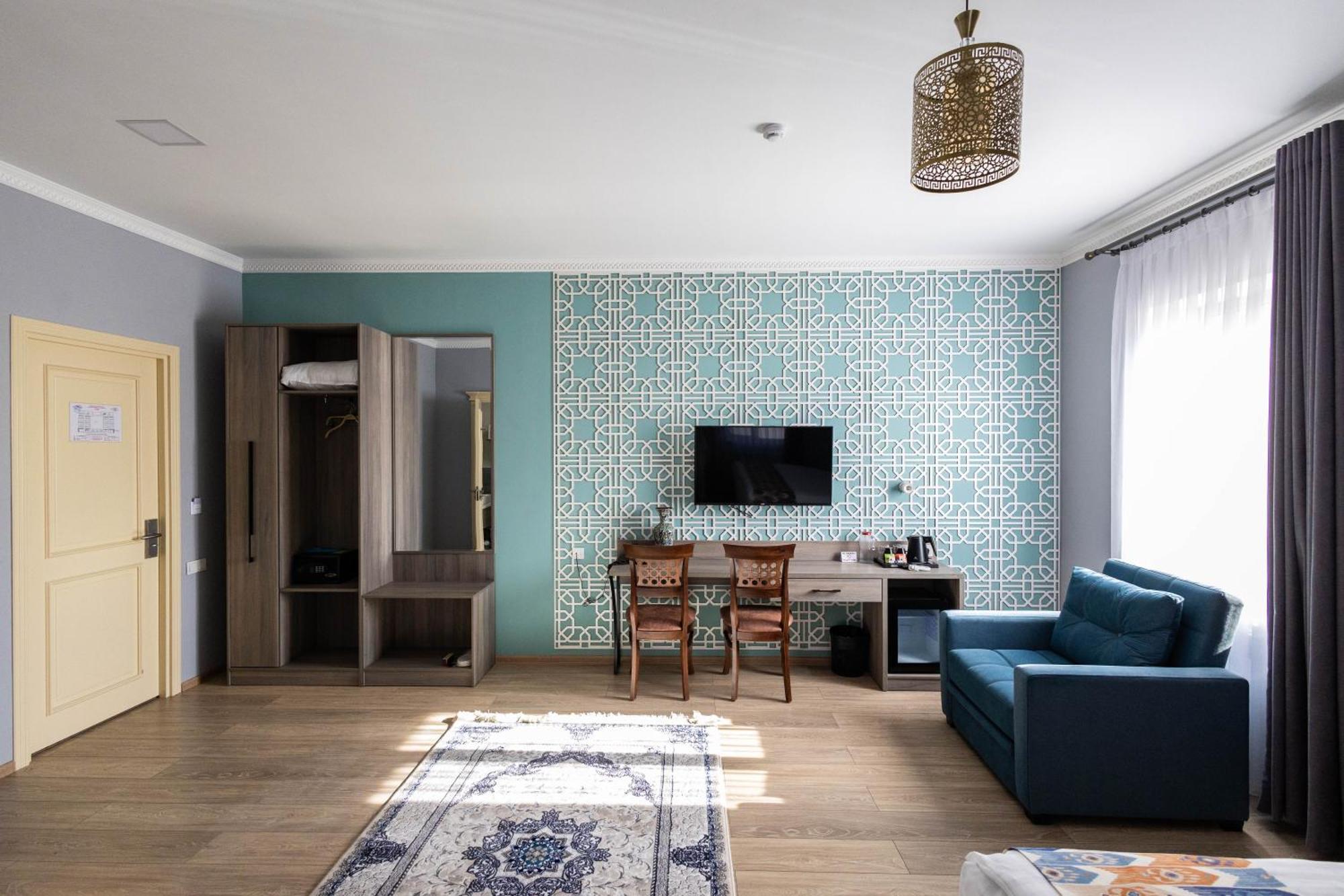 Khan Hotel سمرقند الغرفة الصورة
