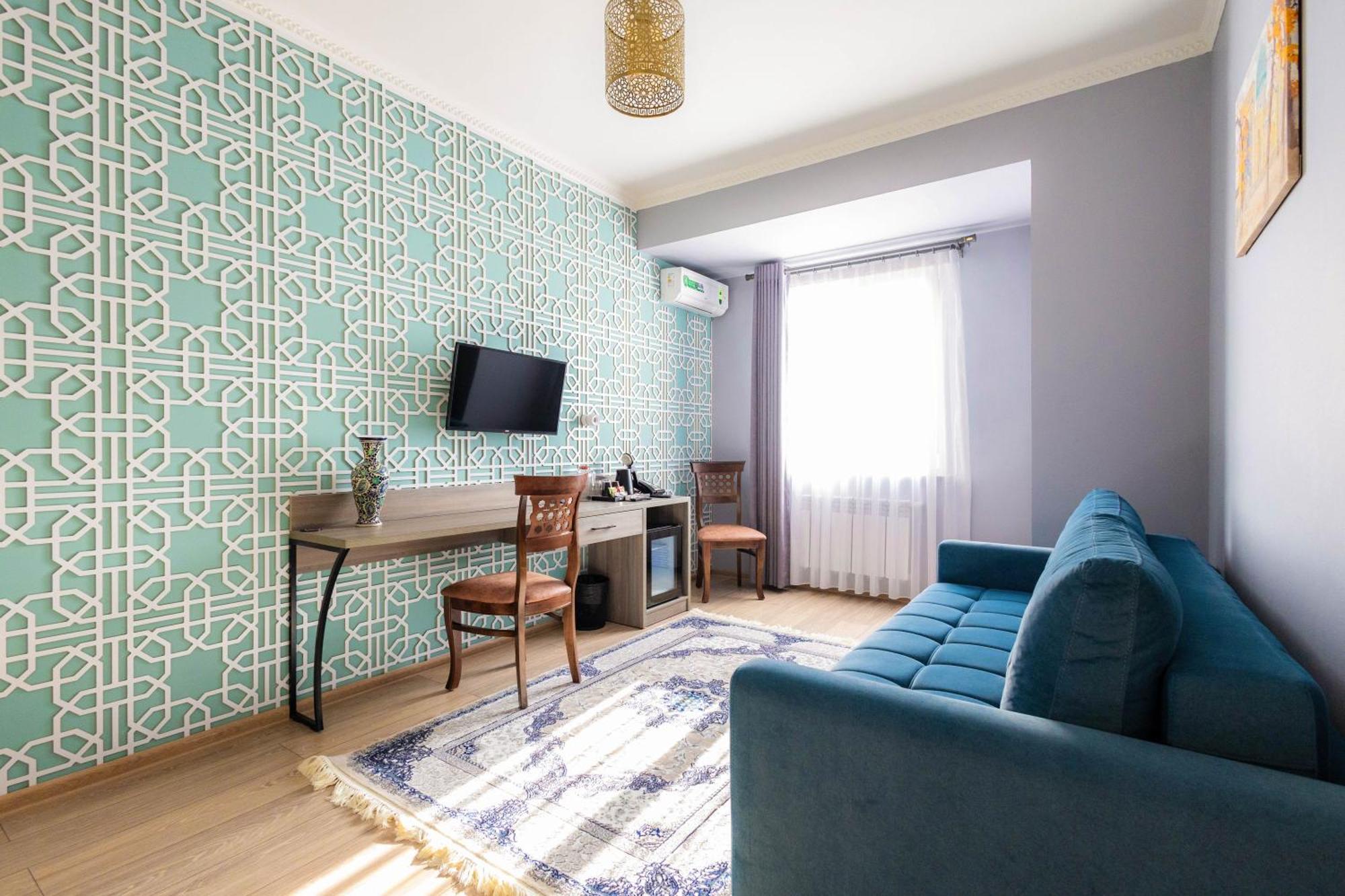 Khan Hotel سمرقند الغرفة الصورة